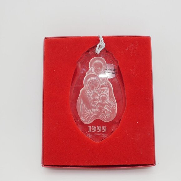 Lenox 1999 Holy Family Crystal Ornament "Treasures Of The Heart" In Original Box - Picture 4 of 5
